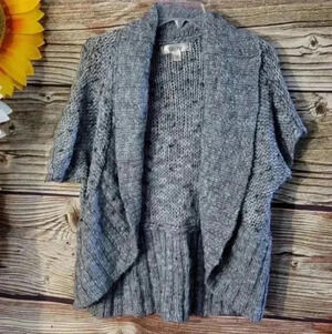 Decree Gray with Silver Metallic Threads Open Cardigan Size M